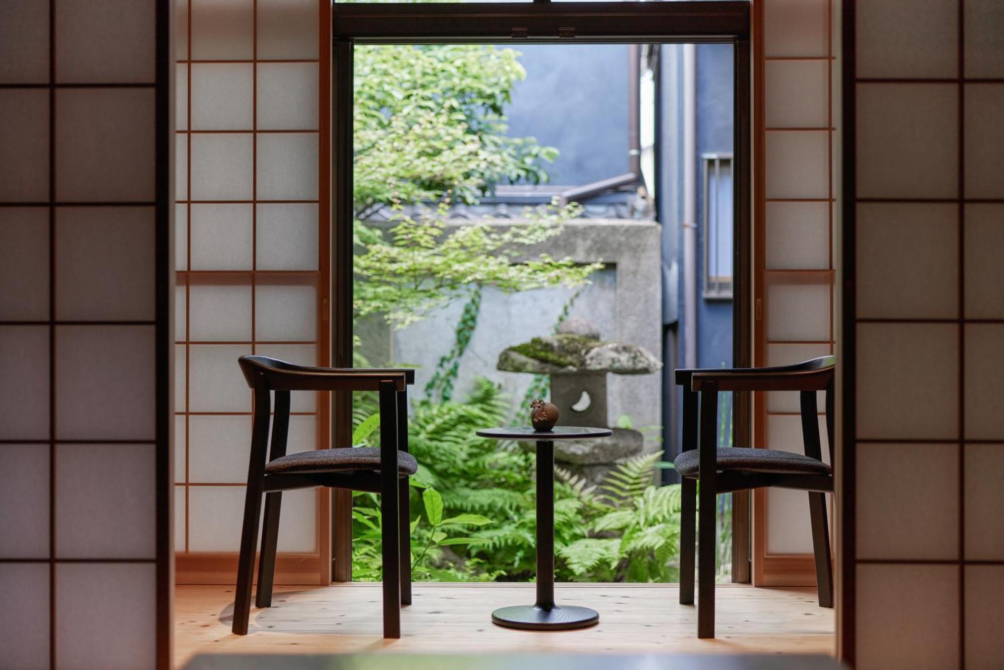 Hotel Cultia Dazaifu Exteriör bild